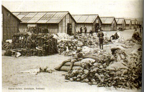 Camp du Courneau - les baraquements