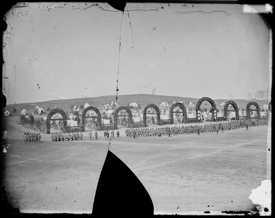 Camp of 44th Infantry - NARA - 529167