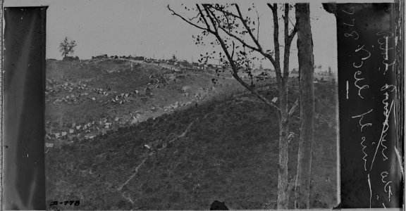 Camp of Confederate soldiers at Belle Plain, Va - NARA - 525183 photo