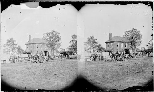 Camp scene. House on Appomattox River - NARA - 526156