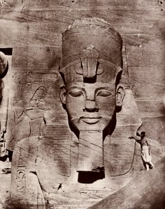Camp, Maxime du - Koloss an der Fassade des Tempels von Ramses II. (Zeno Fotografie)