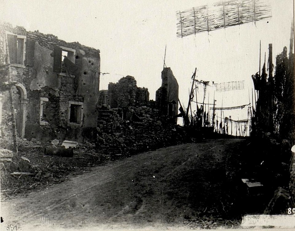 Camporovere.Straße nach Asiago. (BildID 15636589)