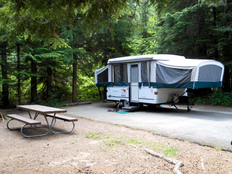 Camping on the Idaho Panhandle National Forest (40080815604)