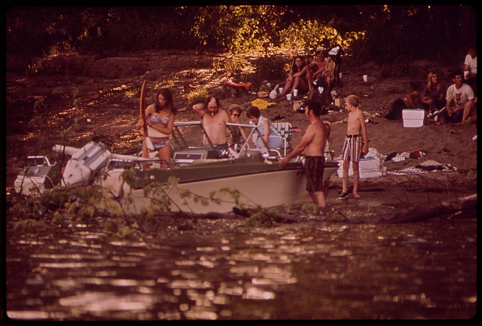 Camping-along-the-banks-of-the-ohio-river-september-1972 7651289882 o