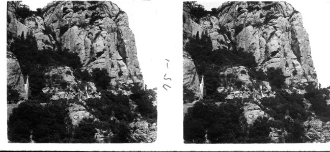 Camí de la cova a Montserrat