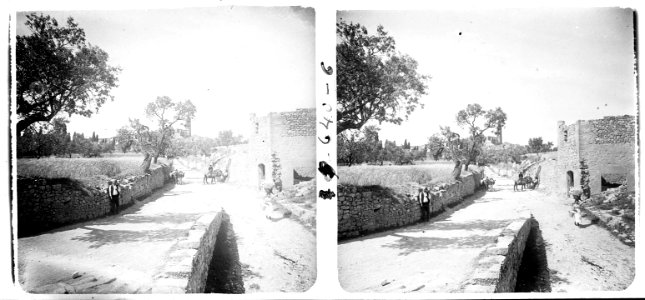 Camí d ' entrada al poble