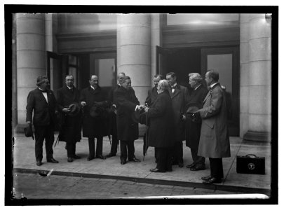 CANADA. LABOR DELEGATIONS. BRITISH LABOR COM. GARROD, H.W.; ROBERTSON, G.D. CANADIAN LABOR DEL.; GIBSON, HUGH, OF STATE DEPT.; BOWERMAN, CHARLES W., M.P.; GOMPERS, SAMUEL, PRESIDENT, A.F. OF LCCN2016867722