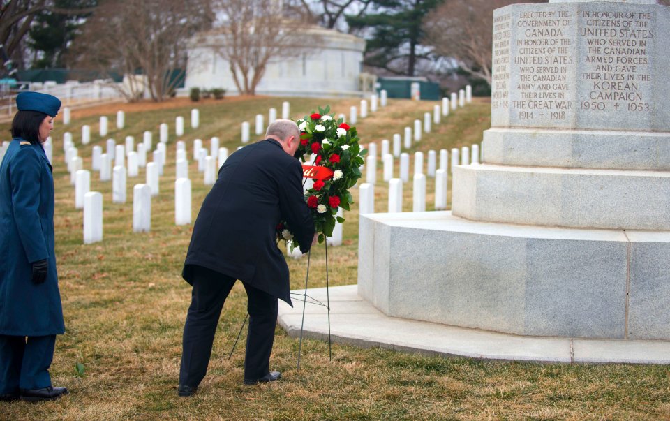 Canadian Cross of Sacrafice - wreath laying (16411556396)