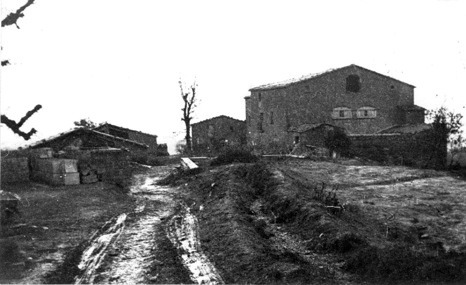 Camí i masia de Viladot de Brics