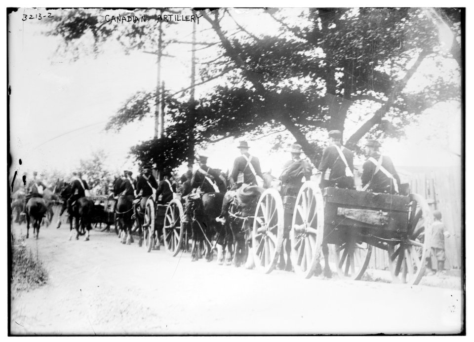 Canadian Artillery LCCN2014697348