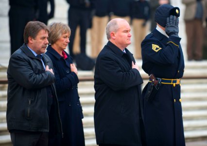 Canadian VA Minister Public Wreath Laying - salute (16411555376)