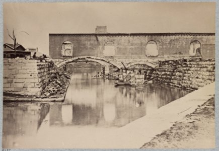 Canal and ruins of Richmond and Danville Railroad Depot, Richmond, Va., April, 1865 LCCN2014645915
