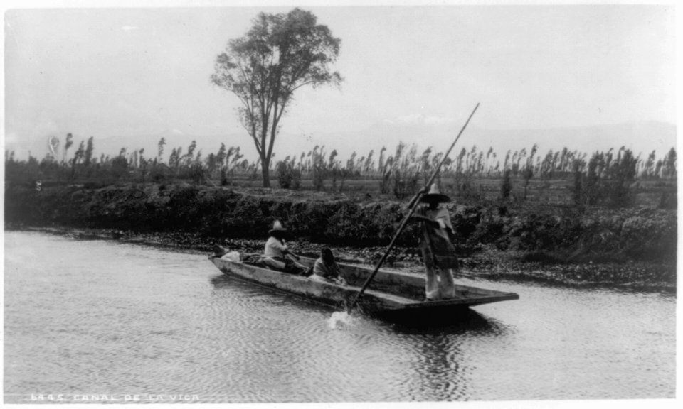 Canal De La Viga LCCN2002718122