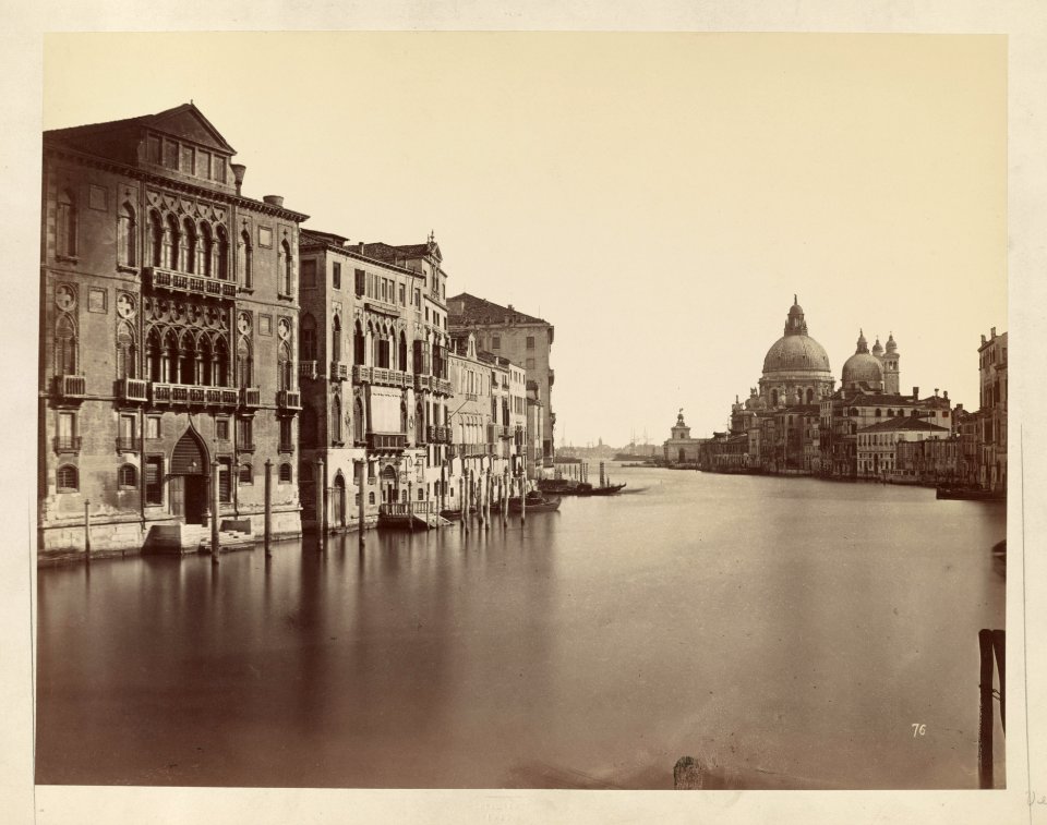 Canal Grande dall' Accademia LCCN2013650409