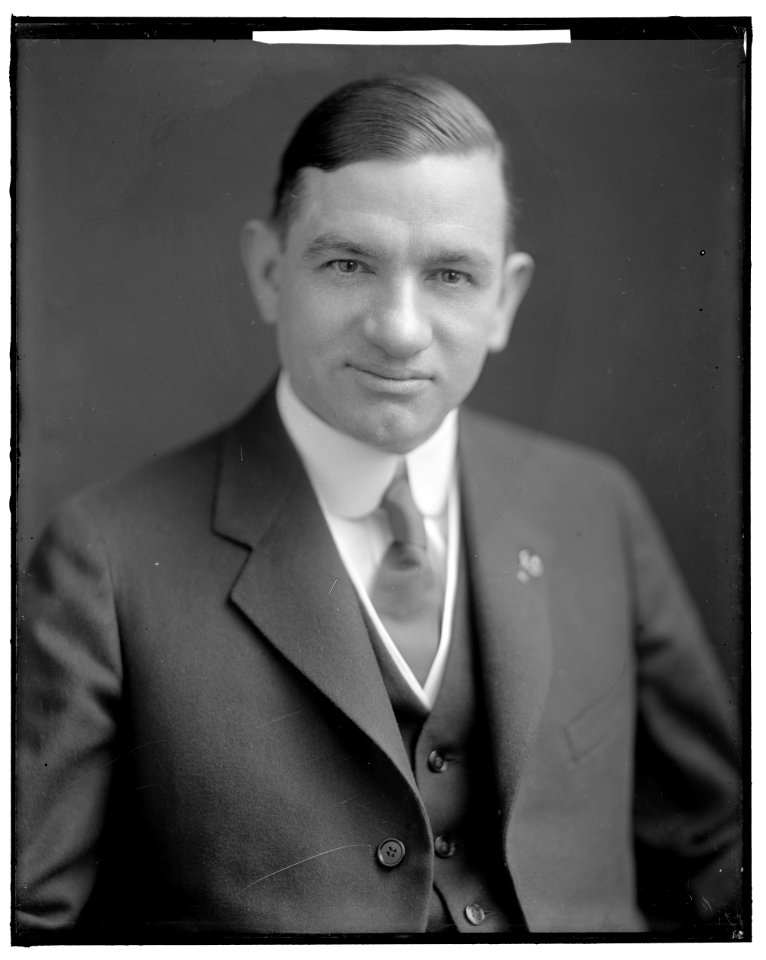 CANNON, CLARENCE. HONORABLE LCCN2016860590