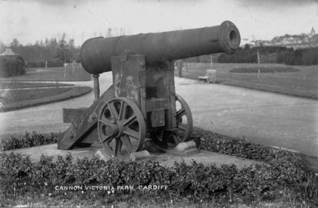 Cannon, Victoria Park, Cardiff (4785941) photo