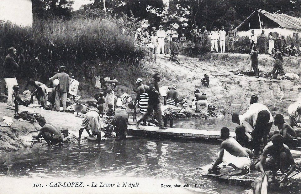 Cap Lopez-Le lavoir à N'djolé