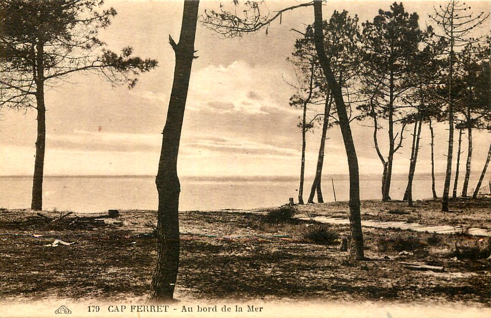 Cap-Ferret - au bord de la mer
