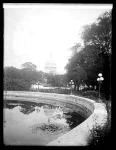 Cap. from Botanical Garden, (Washington, D.C.) LCCN2016823775 photo