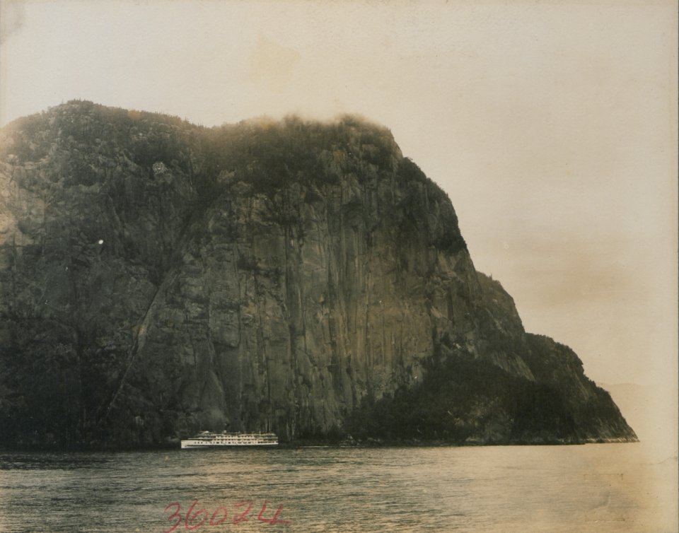 Cape Trinity (HS85-10-36024)