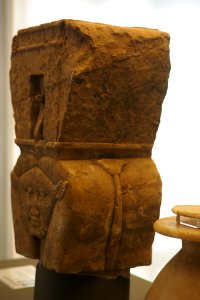 Capital depicting Hathor-MAHG 027868-P6130435