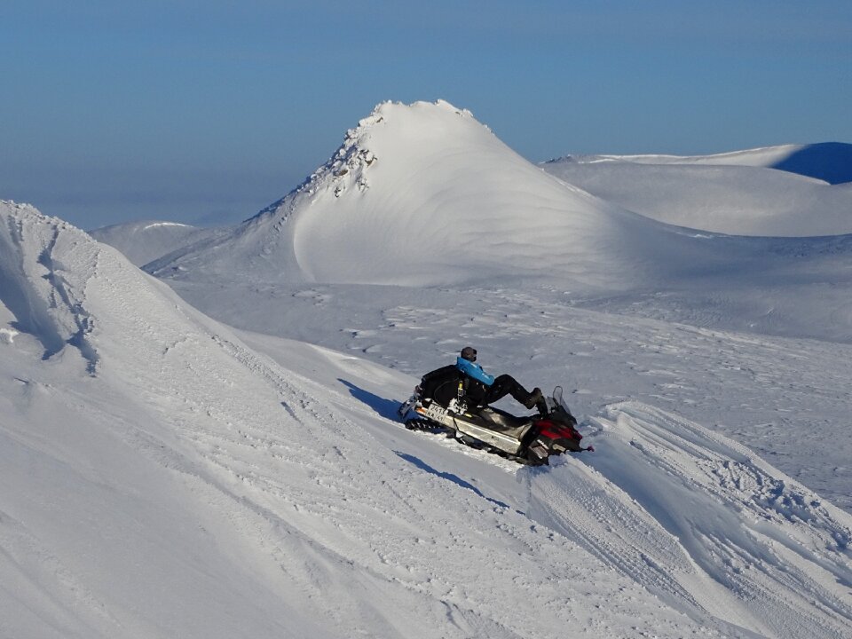 Coldly mountains pass photo