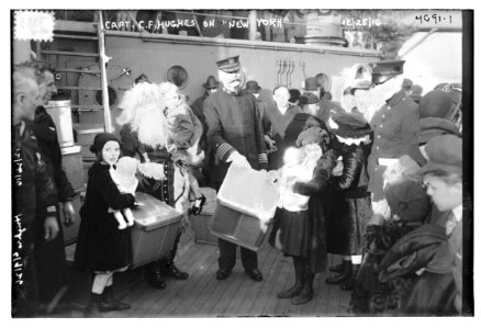 Capt. C.F. Hughes on NEW YORK, 12-25-16 LCCN2014703431