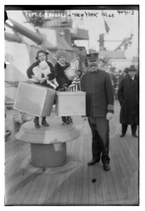 Capt. C.F. Hughes - NEW YORK, 12-25-16 LCCN2014703433