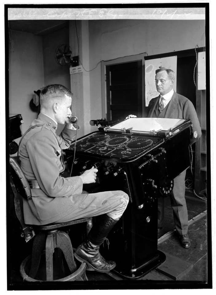 Capt. H.E. Ely, 10-2-22 LCCN2016846731