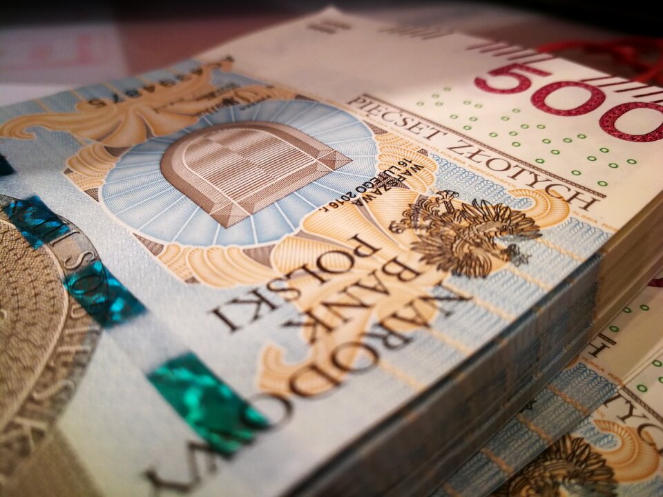 Finance paper the dollar