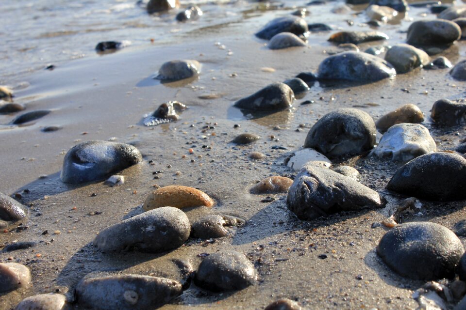 Sea natural sand