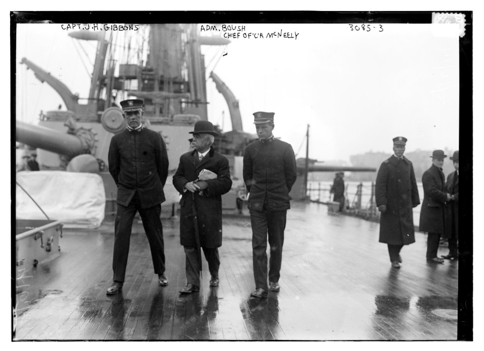 Capt. J.H. Gibbons, Adm. Boush, Chief officer McNeely LCCN2014696179