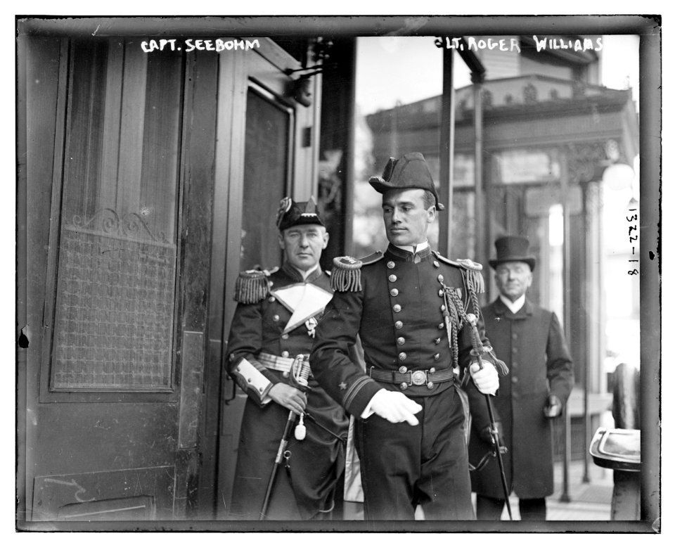 Capt. Seebohm, Lt. Roger Williams LCCN2014686990