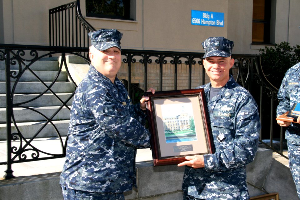 Captain Grant Morris Retirement (28222068922)