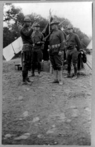Captain Richmond Smith, of the 6th Infantry, Co. B in command at Boca Grande giving order to Sergeant of the Guard-Mexican-U.S. campaign after Villa, 1916 LCCN96509188