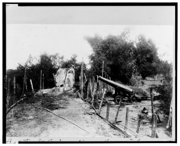 Captured Insurgent smooth bore, Zapote LCCN00652444