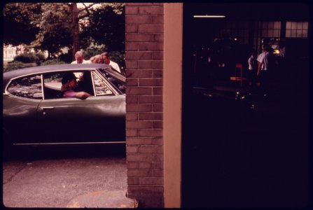 Car Entering a Safety Inspection Building in an Easily Accessible Location in Downtown Cincinnati, Ohio...08-1975 (4266531850)