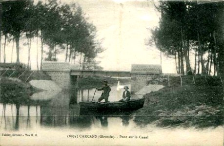Carcans - pont sur le canal