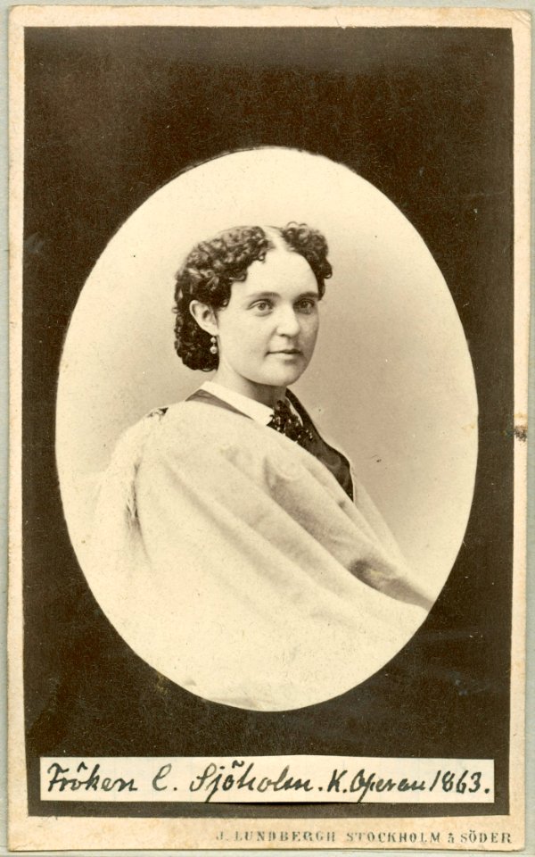 Carin Sjöholm, porträtt - SMV - H7 158
