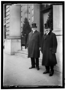 CAREY, JOSEPH MAULL. REP. FROM WYOMING, 1885-1890; SENATOR, 1890-1895; GOVERNOR, 1911-1913. LEFT, WITH GOVERNOR McGOVERN OF WISCONSIN LCCN2016864146