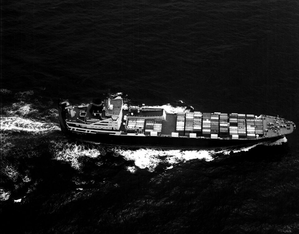 Cargo ship Agostinho Neto in 1988