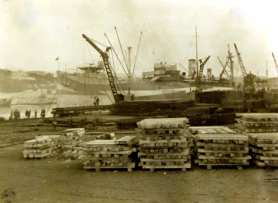 Cargo on the American Dock – Mole “G”, Marseille (Bouches-du-Rhone), France, 1918 (31337603203)