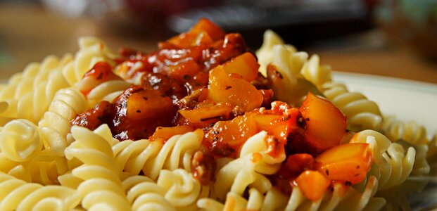 Tomato sauce herbs paprika