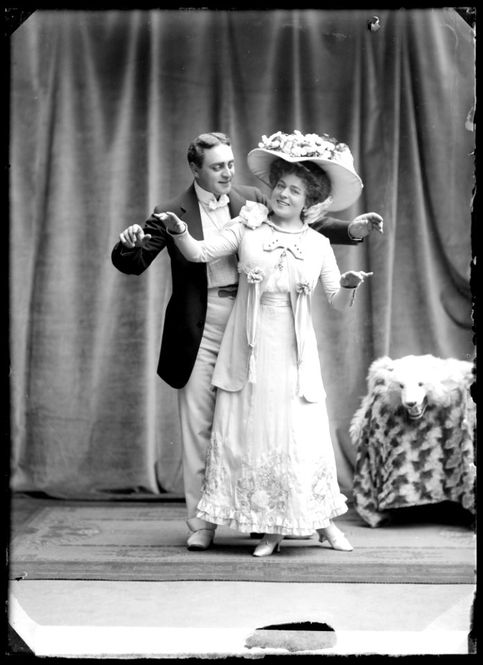Carl Barcklind and Emma Meissner in Dollarprinsessan at Oscarsteatern 1908 - SMV - NB006