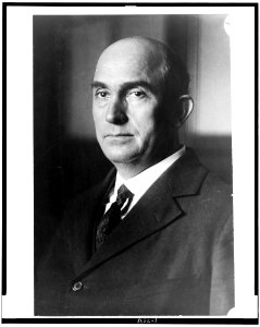 Carl Hayden, head-and-shoulders portrait, facing left) - National Photo Co., Washington, D.C LCCN93506789
