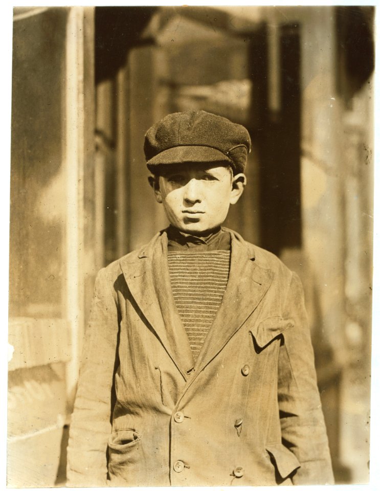Cocoanut Shaver -Kibbe's Factory. Isaac Futterman, 15 years, 108 Sharon St. Been working one year. Earns $3.50. LOC nclc.04598