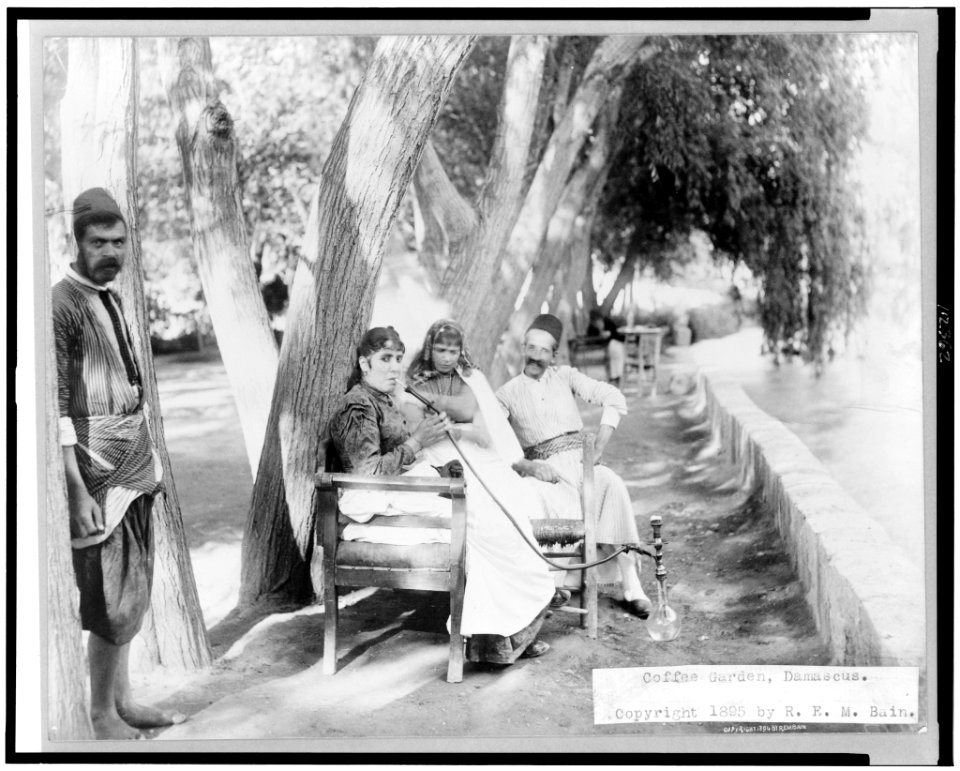 Coffee garden, Damascus LCCN94513883