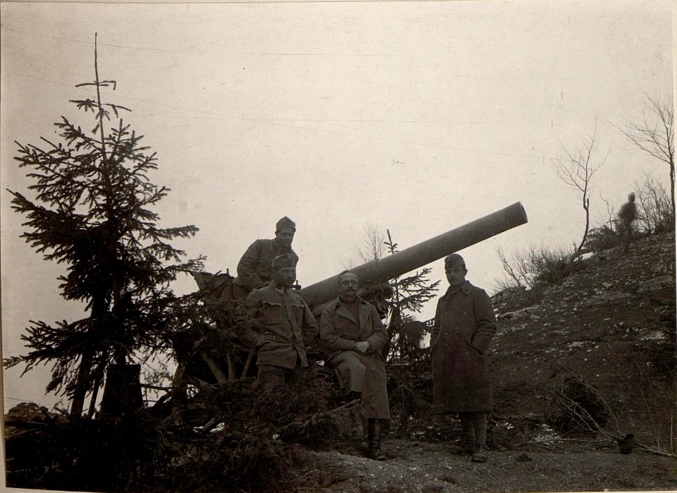 Col di Baio.Schwere Batterie in Feuerstellung. (BildID 15641320)