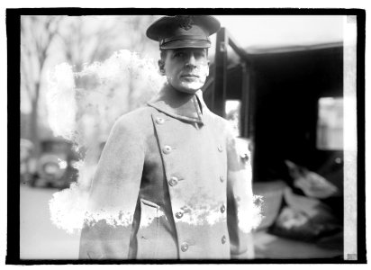 Col. Douglas McArthur LCCN2016846133