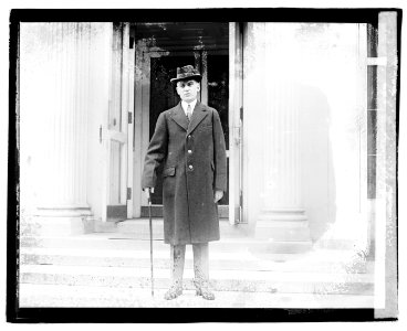 Col. Edw. Clifford LOC npcc.04072